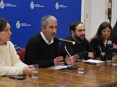 Acción por la revinculación educativa